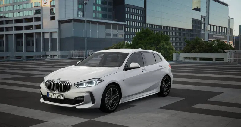 samochody osobowe BMW Seria 1 cena 157900 przebieg: 11000, rok produkcji 2023 z Drobin